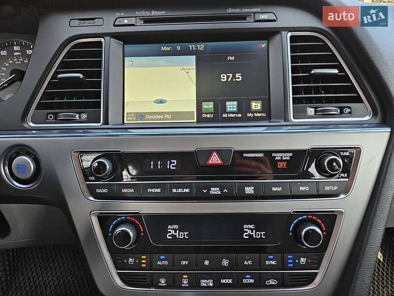 Седан Hyundai Sonata 2017 в Рогатине