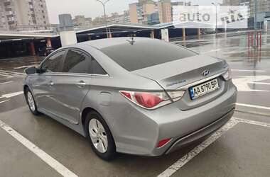 Седан Hyundai Sonata 2014 в Киеве