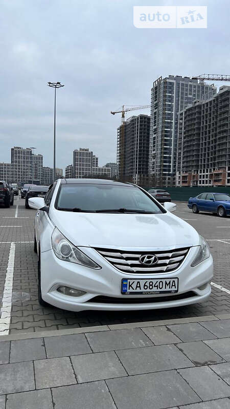 Седан Hyundai Sonata 2010 в Киеве фото 4 Седан Hyundai Sonata 2010 в Киеве