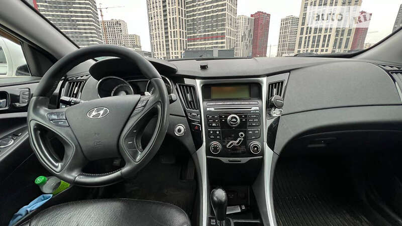 Седан Hyundai Sonata 2010 в Киеве фото 20 Седан Hyundai Sonata 2010 в Киеве