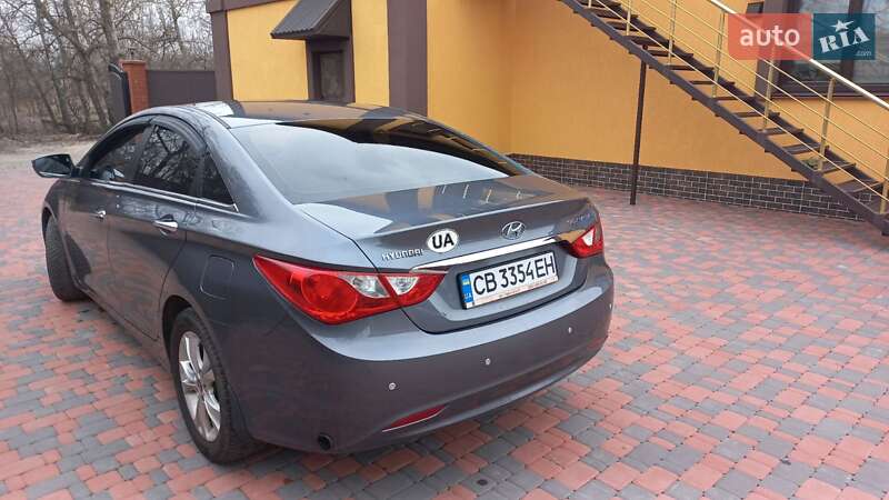 Седан Hyundai Sonata 2011 в Чернигове