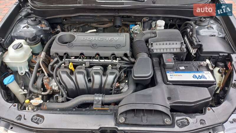 Седан Hyundai Sonata 2011 в Чернигове