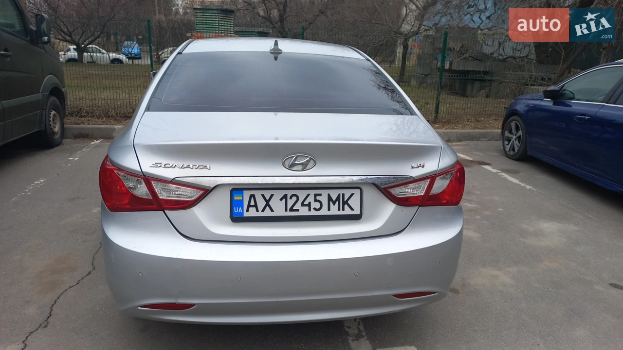 2011 Hyundai Sonata - мініатюра 14