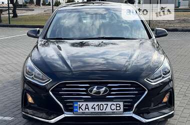 Седан Hyundai Sonata 2019 в Запорожье