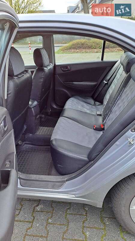 Седан Hyundai Sonata 2008 в Миколаєві