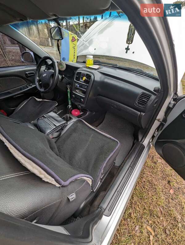 Седан Hyundai Sonata 2004 в Луцьку