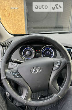 Седан Hyundai Sonata 2011 в Обухові