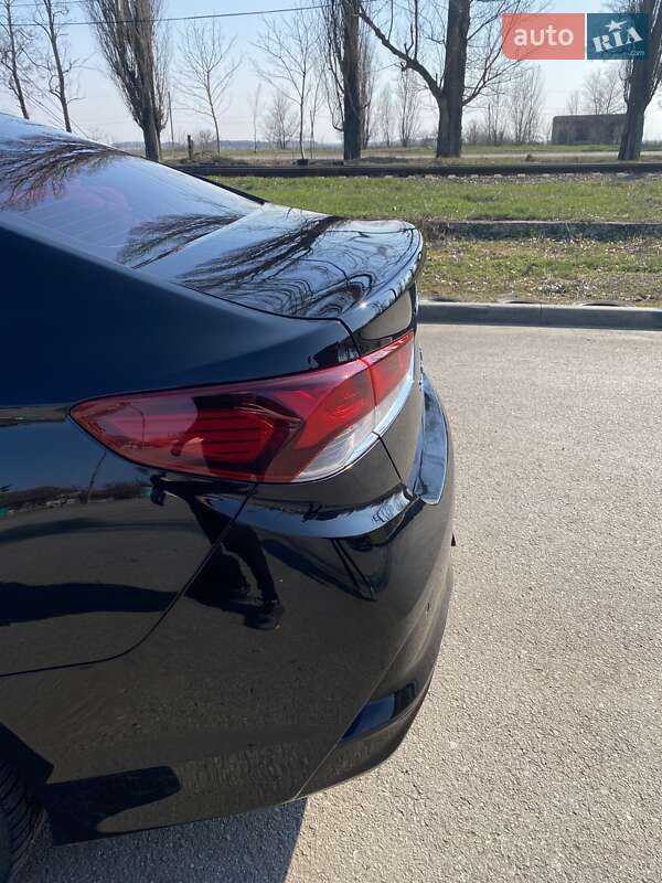 Седан Hyundai Sonata 2017 в Покрове
