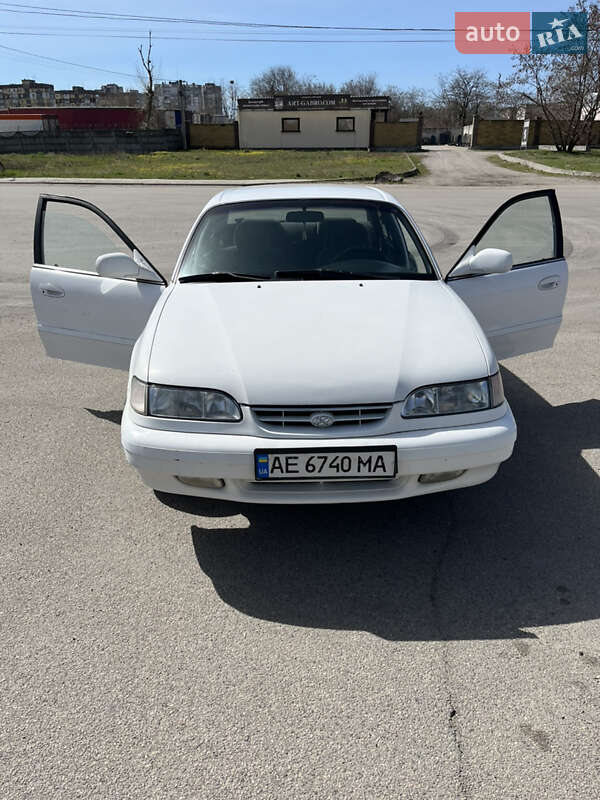 Hyundai Sonata 1995