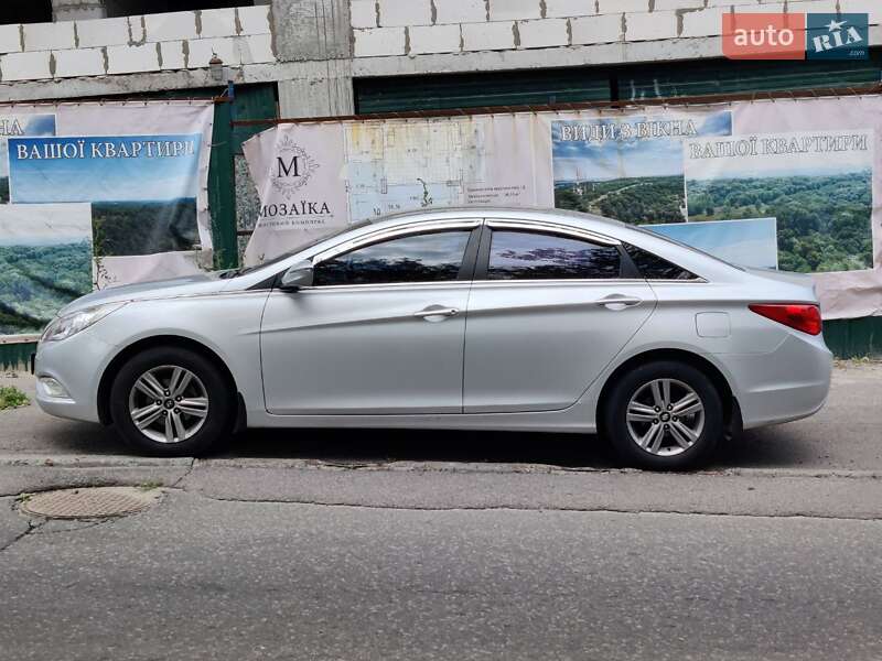 Седан Hyundai Sonata 2014 в Києві