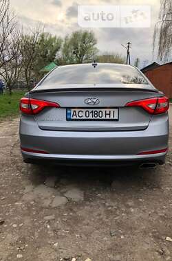 Седан Hyundai Sonata 2016 в Владимир-Волынском
