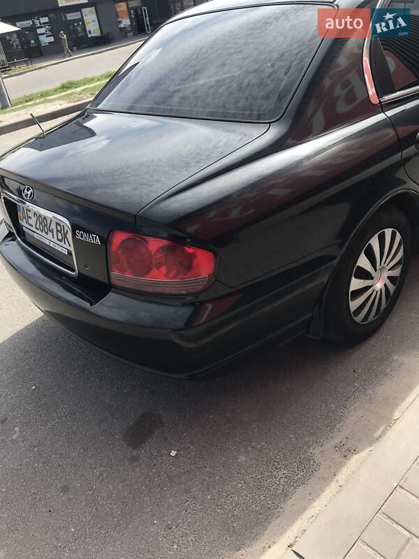 Седан Hyundai Sonata 2004 в Дніпрі