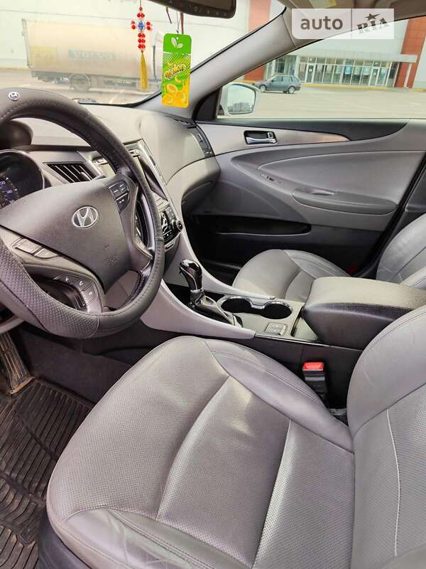 Седан Hyundai Sonata 2014 в Одесі