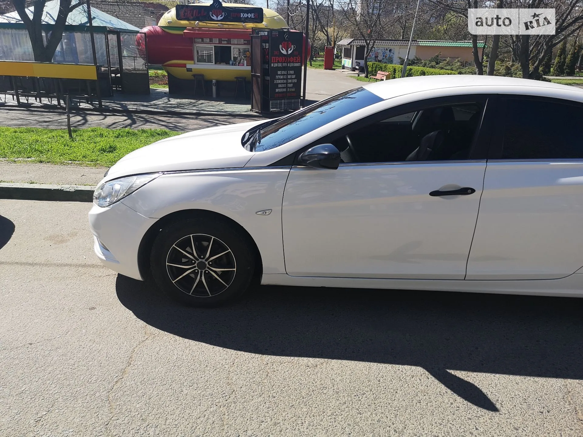 2011 Hyundai Sonata - мініатюра 3