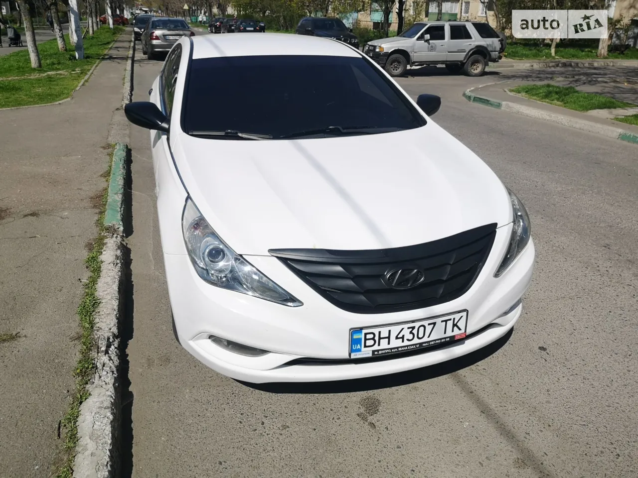 2010 Hyundai Sonata - мініатюра 11