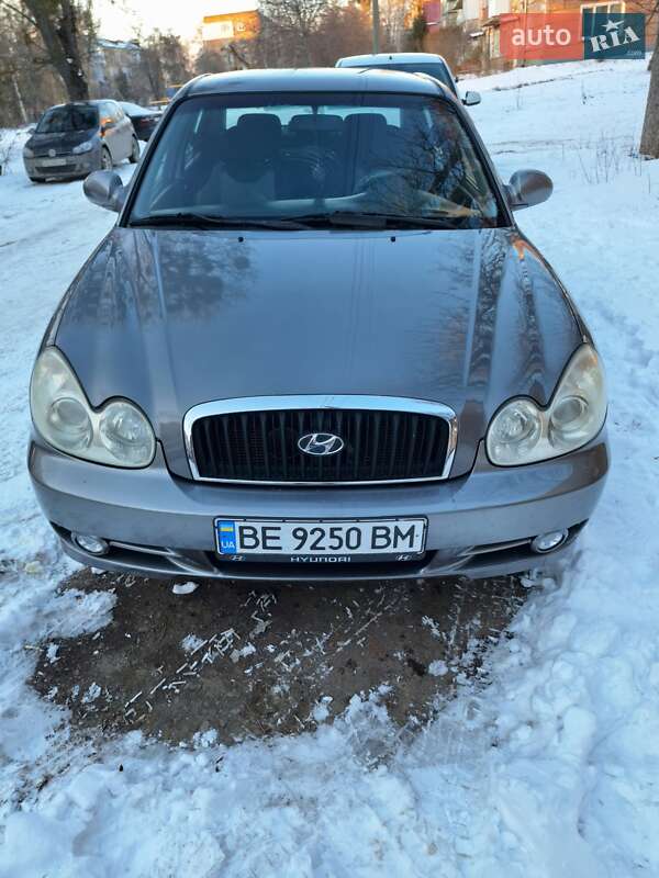 Hyundai Sonata 2004