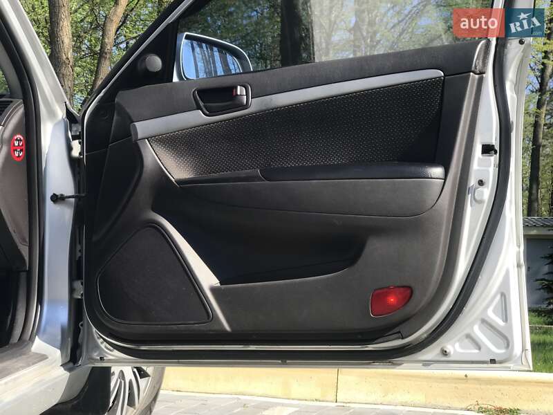 Седан Hyundai Sonata 2008 в Шепетівці