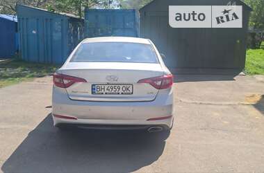 Седан Hyundai Sonata 2014 в Черноморске