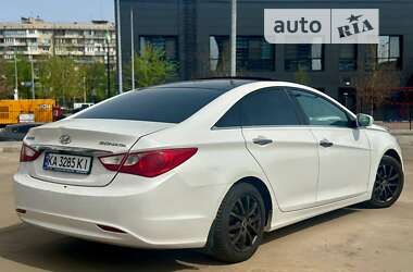 Седан Hyundai Sonata 2011 в Киеве