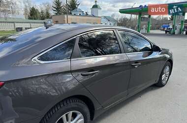 Седан Hyundai Sonata 2015 в Лубнах
