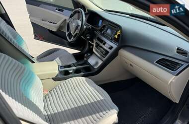 Седан Hyundai Sonata 2015 в Лубнах