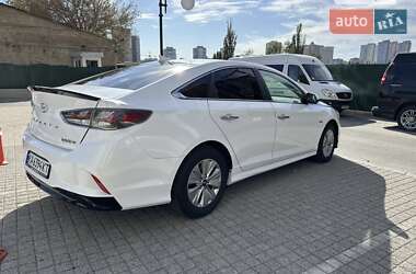 Седан Hyundai Sonata 2019 в Киеве