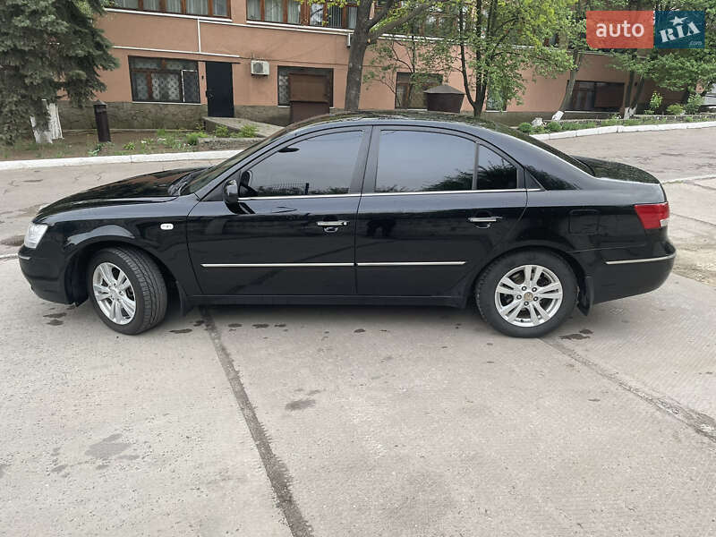 Седан Hyundai Sonata 2008 в Славянске