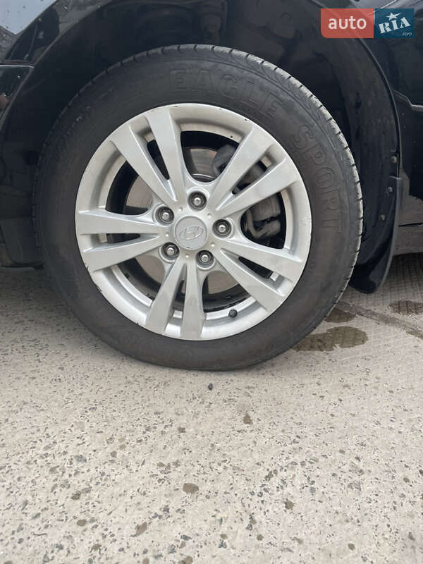 Седан Hyundai Sonata 2008 в Славянске