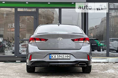 Седан Hyundai Sonata 2019 в Киеве