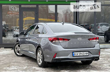 Седан Hyundai Sonata 2019 в Киеве