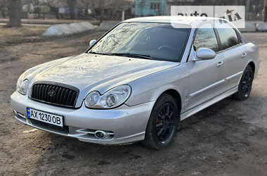 Седан Hyundai Sonata 2004 в Киеве