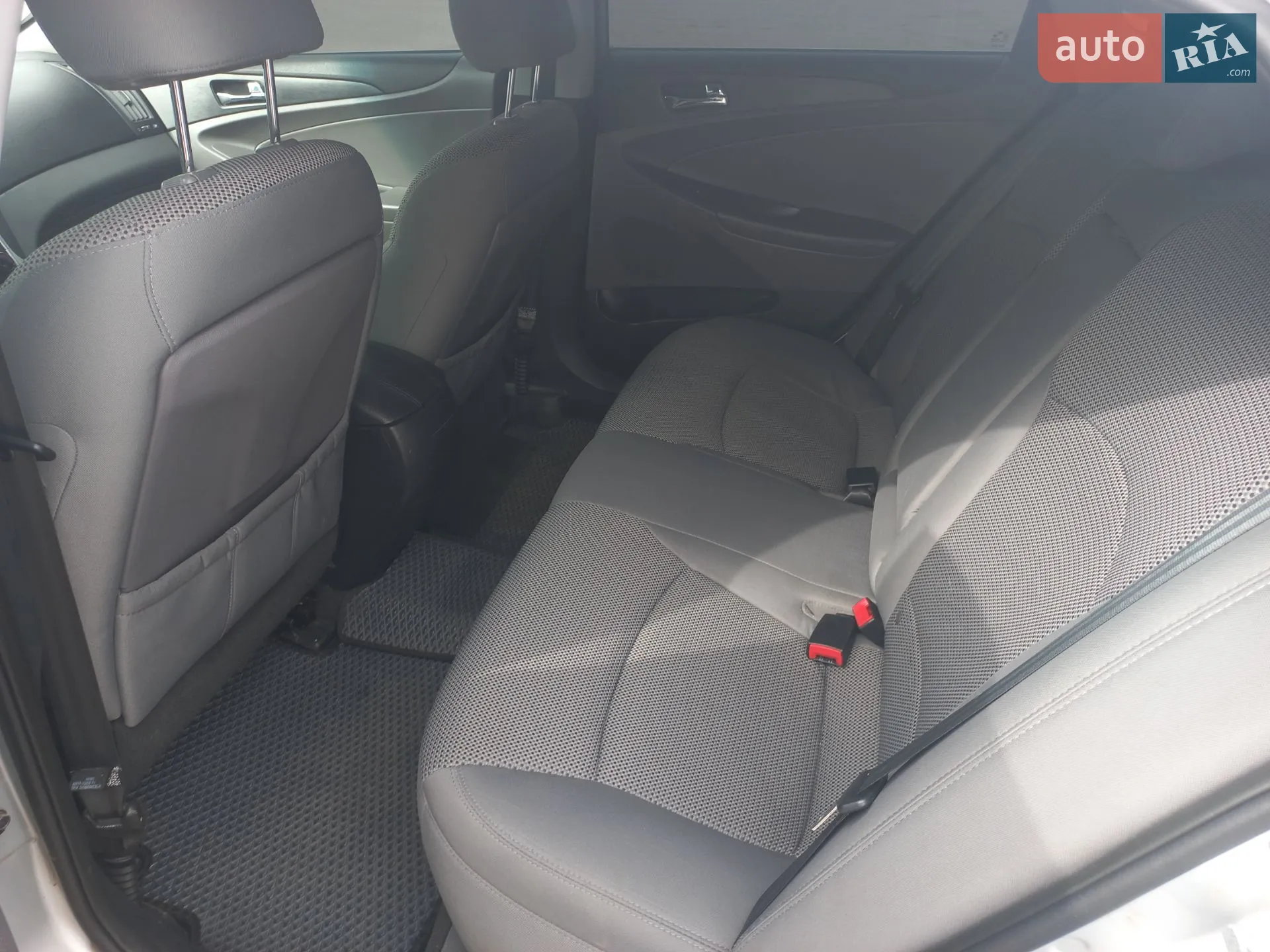 2012 Hyundai Sonata - мініатюра 13