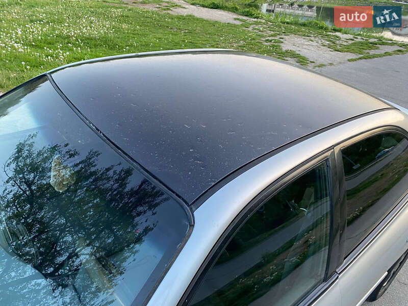 Седан Hyundai Sonata 2001 в Днепре