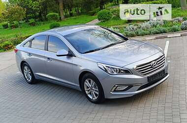 Седан Hyundai Sonata 2015 в Одессе