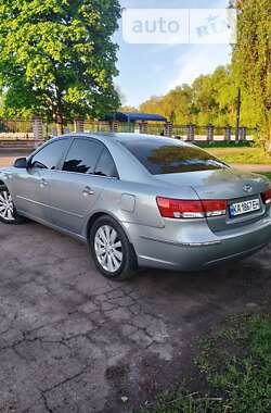 Седан Hyundai Sonata 2009 в Киеве