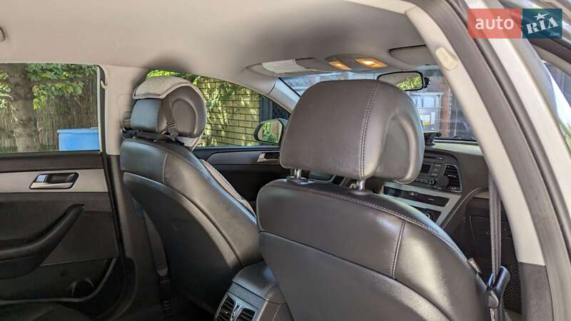 Седан Hyundai Sonata 2014 в Нікополі