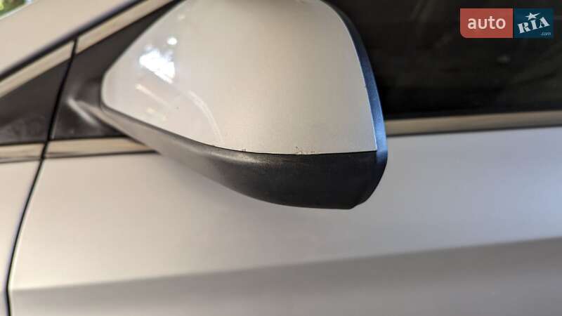 Седан Hyundai Sonata 2014 в Нікополі