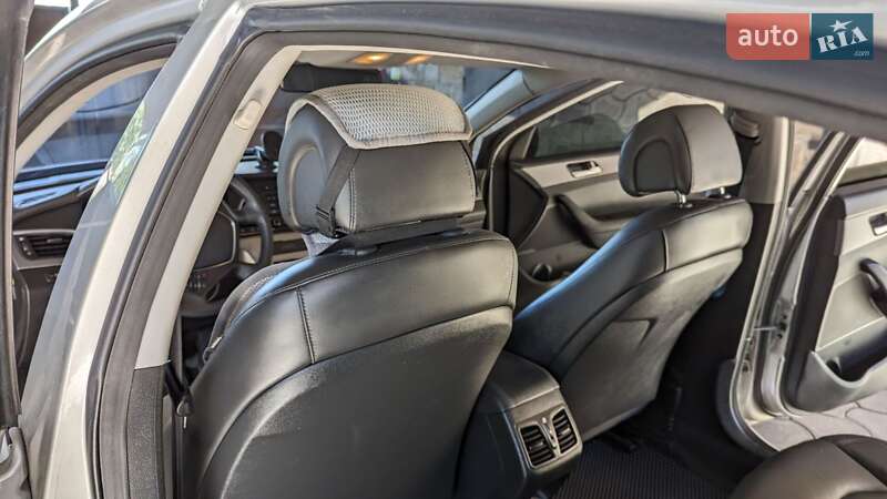 Седан Hyundai Sonata 2014 в Нікополі