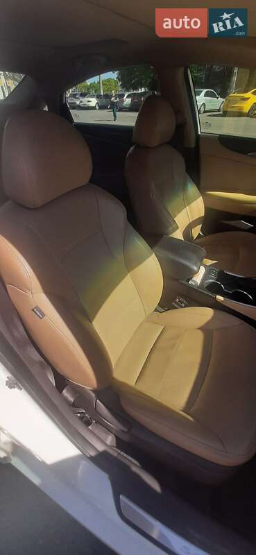 Седан Hyundai Sonata 2011 в Одесі