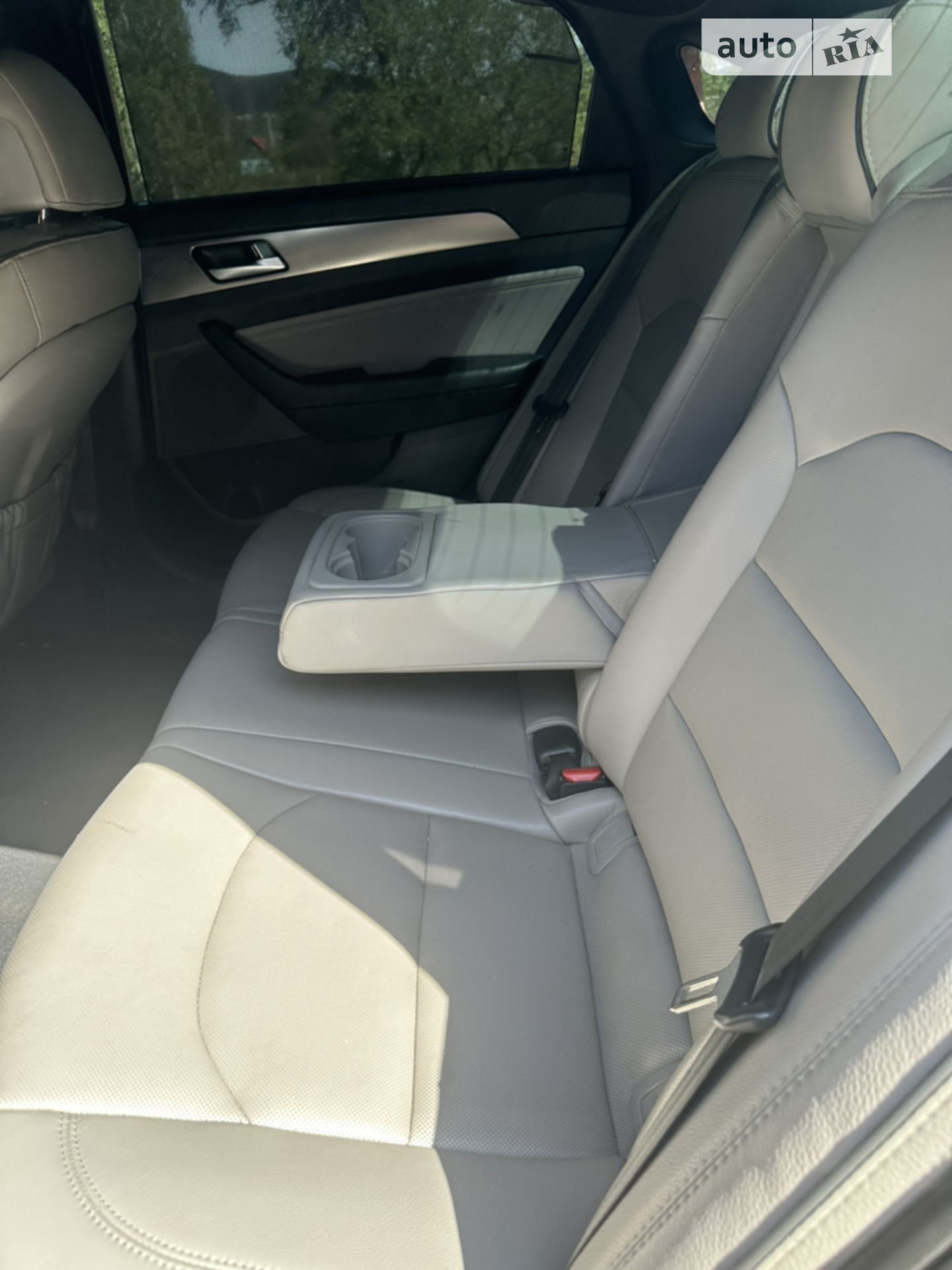 2014 Hyundai Sonata - мініатюра 17