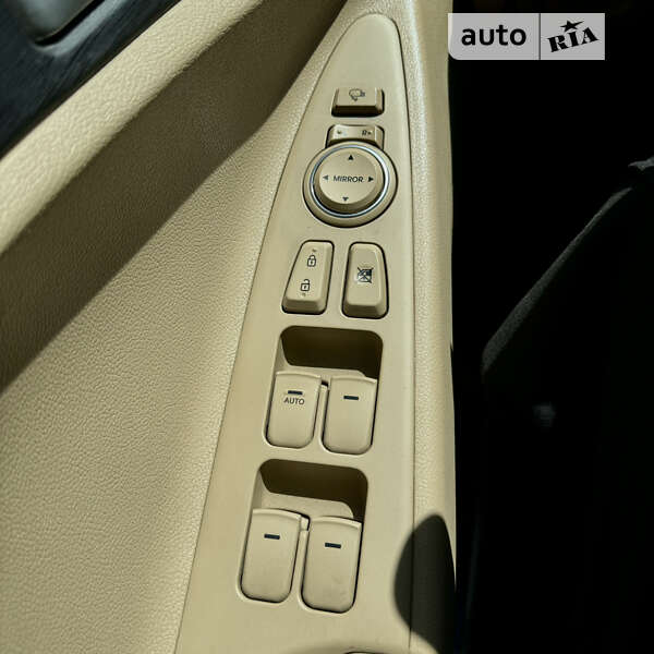 Седан Hyundai Sonata 2013 в Дніпрі