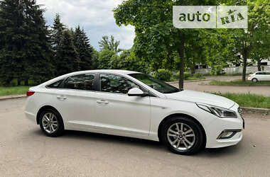 Седан Hyundai Sonata 2014 в Киеве