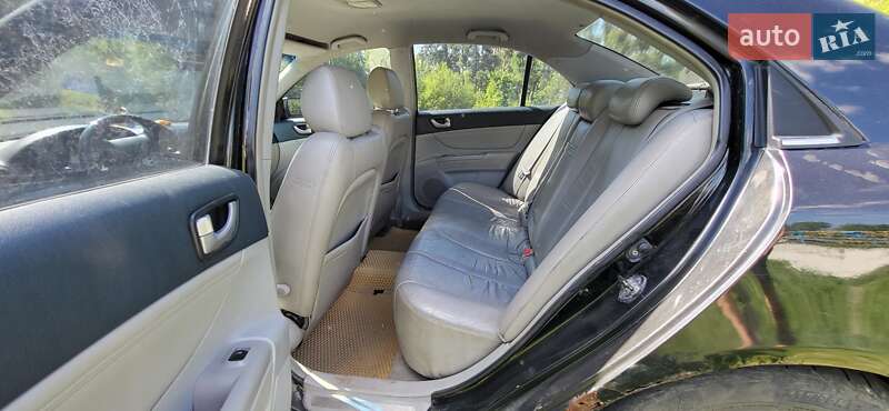 Седан Hyundai Sonata 2005 в Переяславе