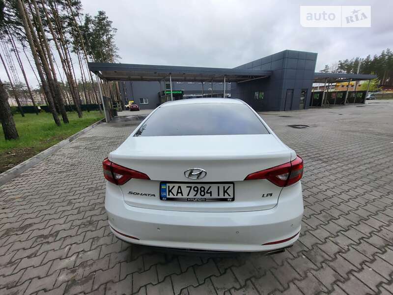 Седан Hyundai Sonata 2016 в Киеве
