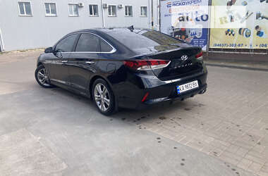 Седан Hyundai Sonata 2017 в Прилуках