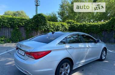 Седан Hyundai Sonata 2014 в Дніпрі