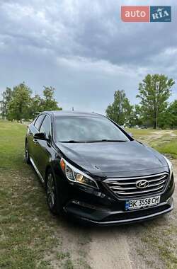 Седан Hyundai Sonata 2015 в Ровно