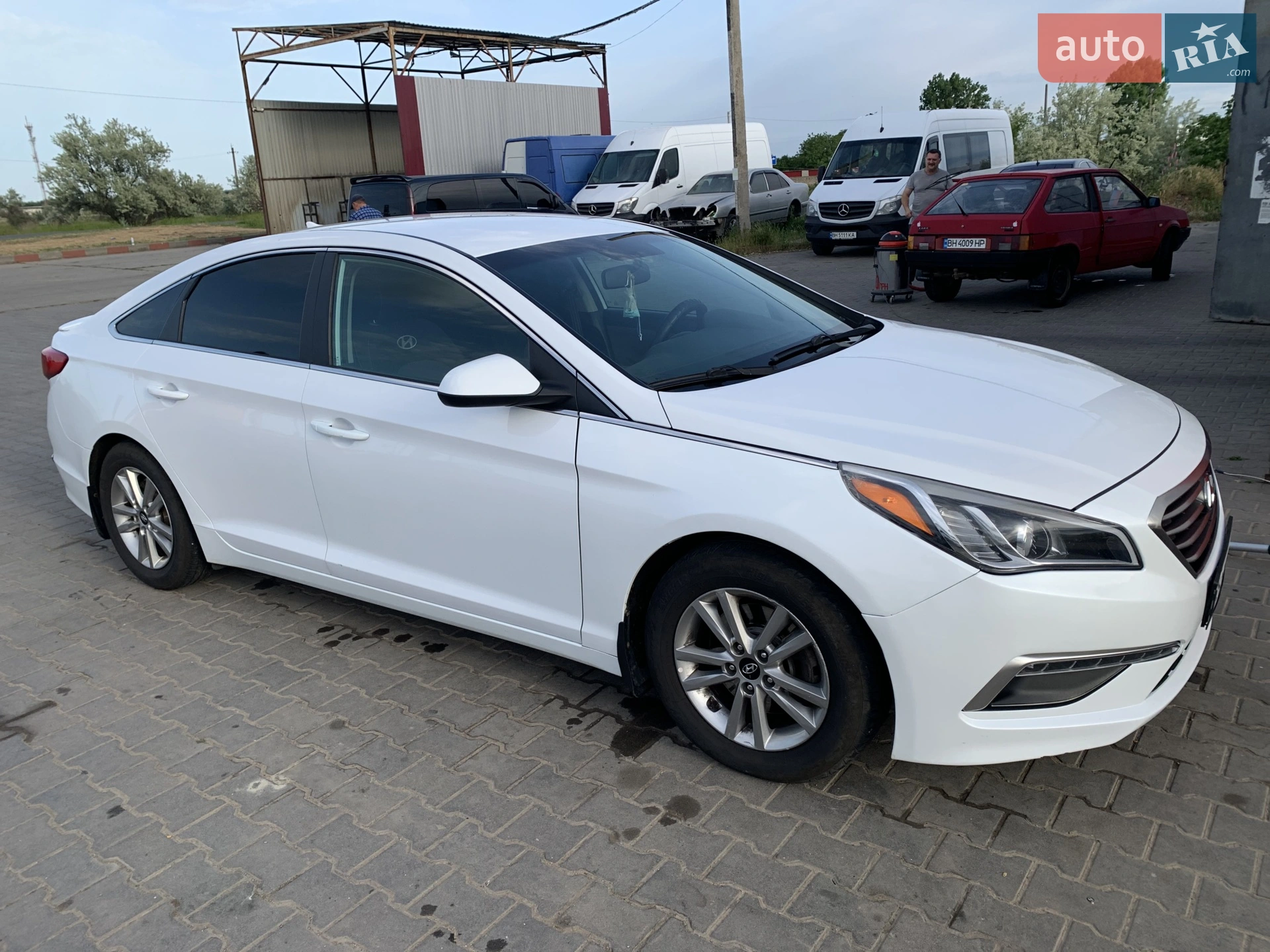 2015 Hyundai Sonata - мініатюра 12