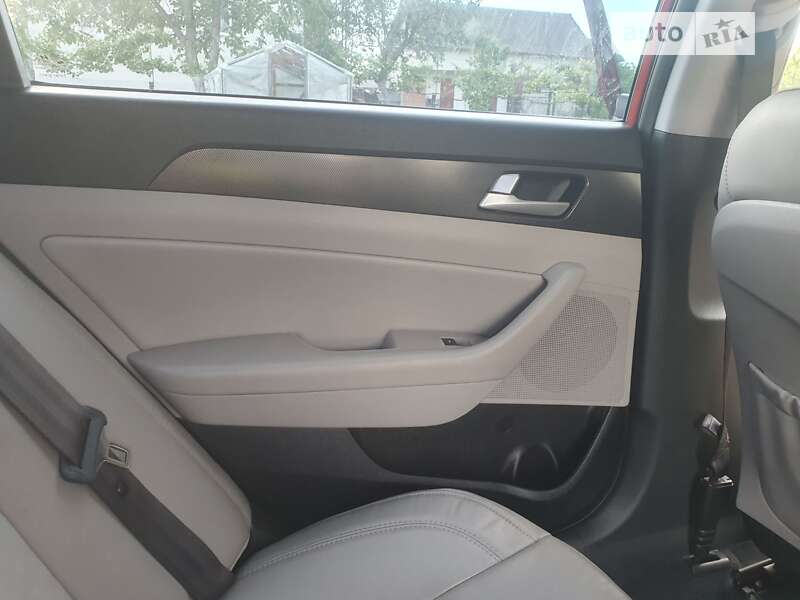Седан Hyundai Sonata 2016 в Стрые фото 106 Седан Hyundai Sonata 2016 в Стрые