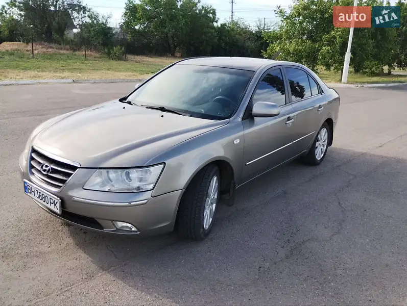 Hyundai Sonata